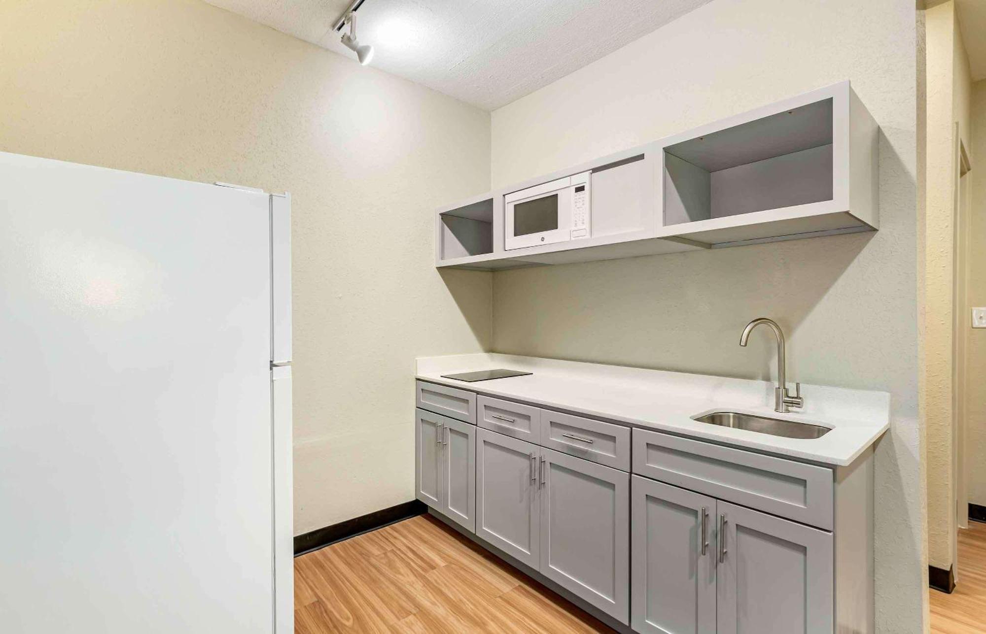 Extended Stay America Suites - Buffalo - Airport تشيكتاواغا، نيويورك المظهر الخارجي الصورة
